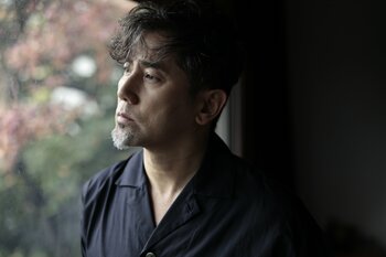 大人の魅力たっぷり！本木雅弘 還暦記念アートブック発売！ロンドンや京都での貴重なプライベートショットも