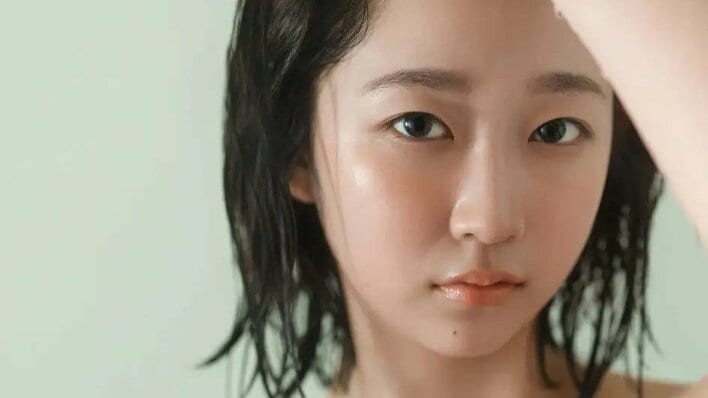 無防備で魅力的なランジェリーカットが解禁 ちばひなのデジタル写真集『Brand New Diary』発売決定 トレードマークのロングヘアがばっさり