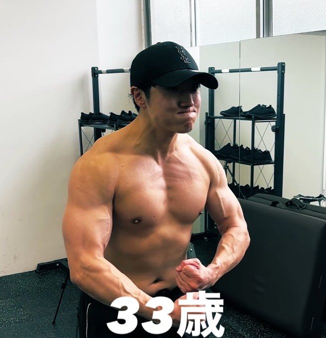 最強まであと16日」“バキバキ”コロチキ西野が“仕上がった肉体”披露