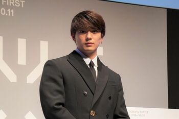 新田真剣佑 アート好きな一面明かす「家に飾れないものも買っている」