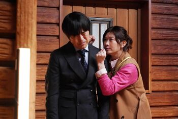 “イップス”を抱える作家・ミコ（篠原涼子）＆刑事・森野（バカリズム）がサウナで出会う！『イップス』第1話予告