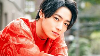 井上祐貴 鍛え上げた腹筋を写真集で披露！「今はもっといい仕上がり」