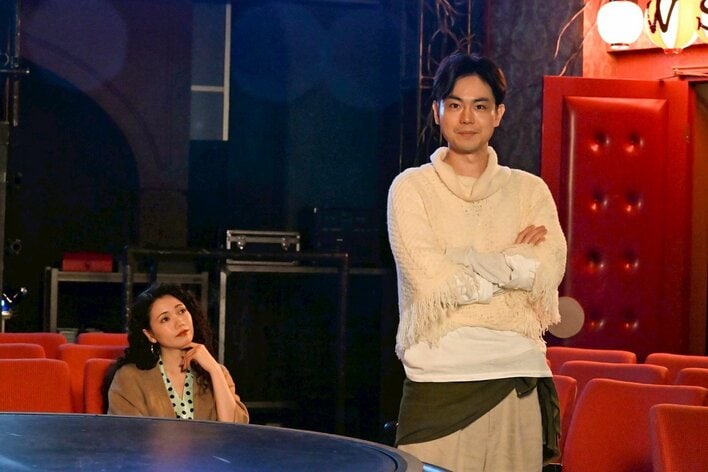 芝居と出会い、誰よりも変わったトニー（市原隼人） 劇団存続のため