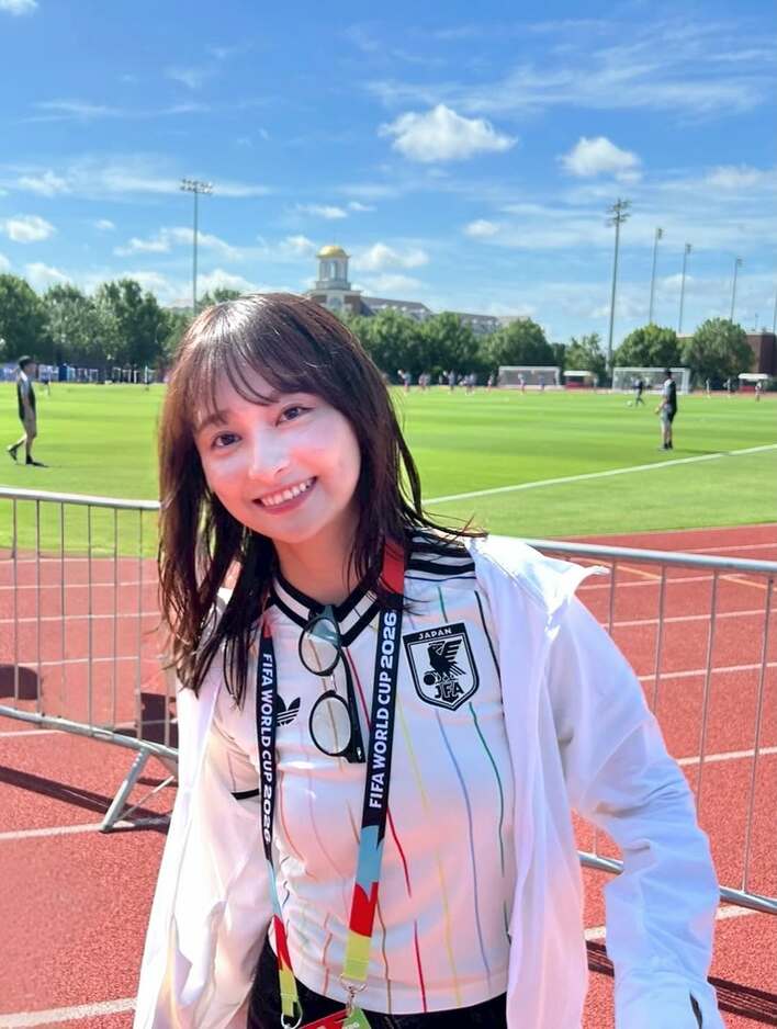影ちゃん5ちゃい説」影山優佳 着用サイズはまさかの“キッズ130
