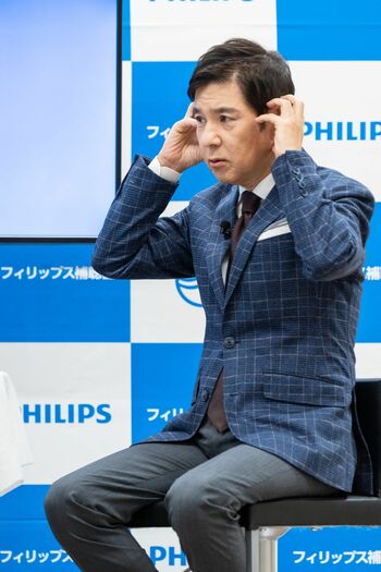 関根勤、60歳過ぎて耳が聞こえづらい？「内緒の話をする時、妻に叱られる」