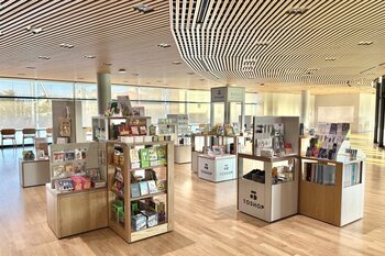 図書館内ショップ「TOSHOP」首都圏初店舗が、新たな集いの拠点「桑都の杜」（東京都八王子市）に10月3日オープン