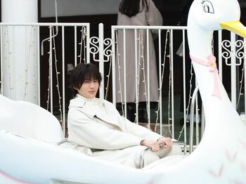 スワンボートで微笑む八木勇征にファン大興奮！『婚活1000本ノック』