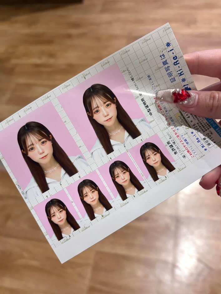 ジャケ写レベル”の証明写真が話題！免許の初更新を報告したアイドル