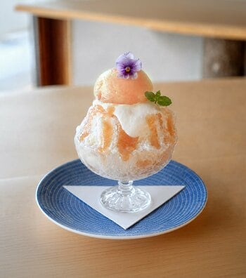 旬の白桃を贅沢に。限定スイーツ3種を7月1日（水）より発売