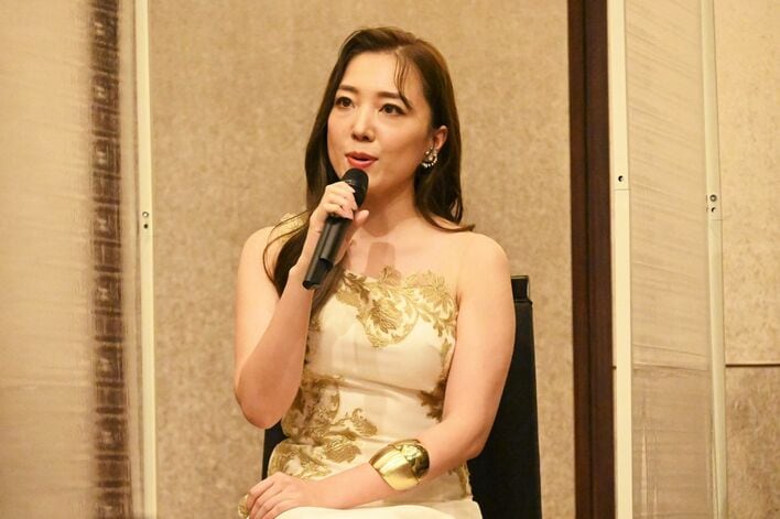 平原綾香 ケンシロウたちと鍛えようと意気込むも「ユリアって戦わないんですよね(笑)」