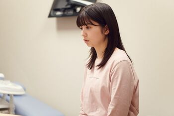 1人でクリニックへ行き妊娠を告げられた福（桜田ひより）お腹の子のエコー映像を見て…『あの子の子ども』第5話予告