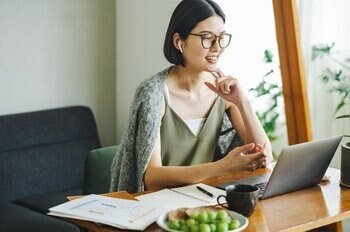 オンラインレッスン料金30%ポイントバック、3月19日「カフェトークの日」キャンペーン