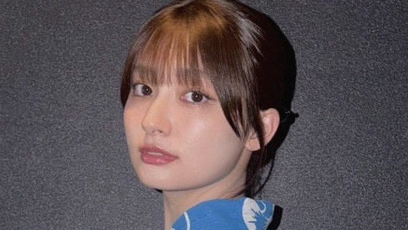 吉川愛  夏らしい“パーフェクトな”浴衣姿を披露！上目遣いや振り向きショットなど大人っぽい雰囲気に「最高」「眼福すぎ！」
