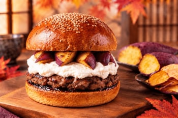 BURGER REVOLUTION KYOTO｜京都産さつまいも×濃厚マスカルポーネが和牛と融け合う、秋の極上グルメバーガーが10月限定で登場