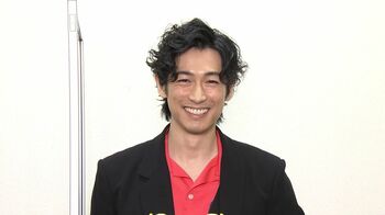 魅惑の“ディーン・スマイル”炸裂！めざましテレビに語った「表の顔と裏の顔」