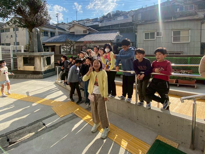 長崎市立小島小学校でペットボトルキャップのアップサイクル授業を実施