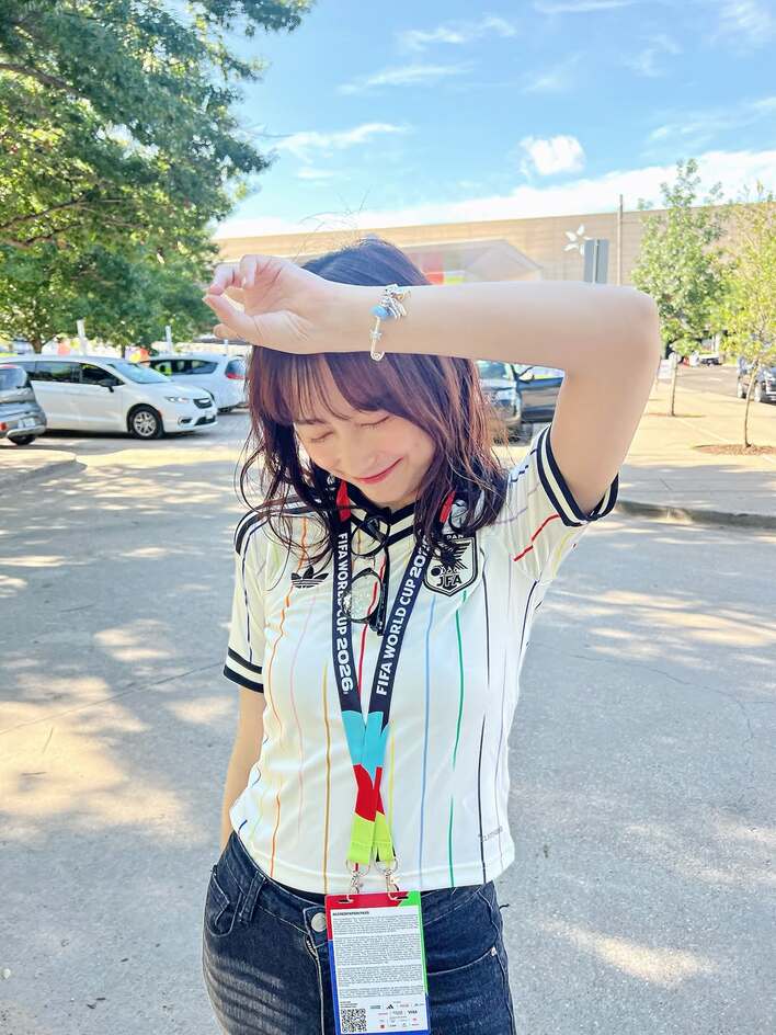 影ちゃん5ちゃい説」影山優佳 着用サイズはまさかの“キッズ130