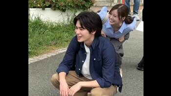 「かわいいしかない」西垣匠“パパ”＆白石麻衣と子役のキュートな姿にSNSも「メロメロ♡」『最後の鑑定人』