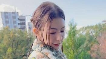 スザンヌ「すきばっかり」トレンドヘアで華やかコーデ披露！“好き”が詰まったショット連発に「映えてるわ」