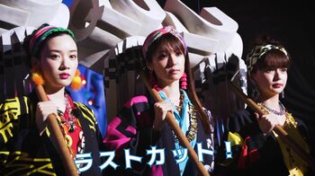 深田恭子「今日もこっそり内緒話します」“妹”たちと久しぶりのCM撮影で仲良しエピソード披露