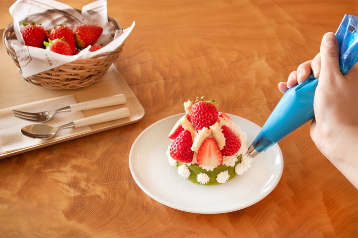 初めての選べる"ばあむ"と"スタイル"で、自分だけの"いちご"スイーツ作り体験はいかが？