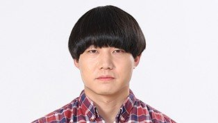 青木マッチョ 仮眠のために入ったカラオケで“まさかの光景”！？オシャレすぎた部屋に「初めて見た」「仮眠できる雰囲気じゃない」