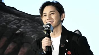 山田涼介、理想のヒーロー像は“父親”「友達関係に近いような、フランクな関係」