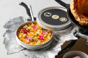 【星のや富士】日本一の山がもたらす大地の美食を楽しめるコースディナー「ガストロノミック・ワイルド」春限定メニューを提供開始