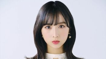 どアップ！AKB48小栗有以 恋人目線のかわいすぎる「帰り道動画」を公開！さわやか笑顔と至近距離で見せる照れ顔に「幸せすぎて溶けそう」