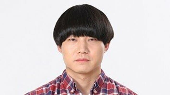 【画像4枚】「初めて見た」などと大反響！青木マッチョ 仮眠のために入ったカラオケで通された“まさかの部屋”を見る