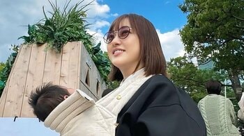 「次女が産まれてから初めて」菊地亜美 家族4人でピクニック！青空の下でゆったりと過ごす姿に「素敵な場所」「楽しそうで良かった」