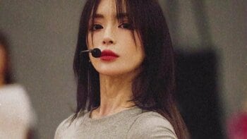 浜崎あゆみ デビュー27周年を報告！息子からプレゼントされた“桜”を眺め「笑顔を上書きして重ねて行ける人生を…」と思いをはせる