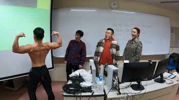 アンタ＆滝沢カレンが陸上自衛隊高等工科学校に潜入調査！伝説の教官VS現役生徒による腕立て伏せ頂上決戦で新旧交代