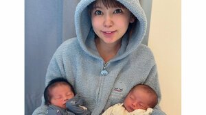 双子出産の中川翔子「天才的に面白かった」生後約1ヵ月息子の寝姿を公開！癒やし満点のポーズに「かわいい寝相」「飛んでる～」
