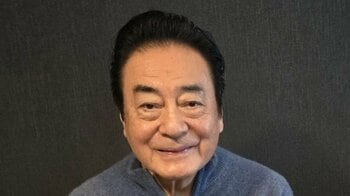 高橋英樹 “まるで高級ホテル”な贅沢朝食を披露！社長プレゼントのおしゃれな食器に乗った妻手作りフレンチトーストなどのメニューに「夢のよう」