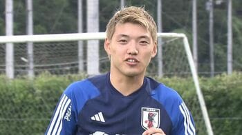結婚を発表したサッカー日本代表・堂安律（25）3歳年上の妻との2ショット写真を公開　なれそめや交際期間も明かす　