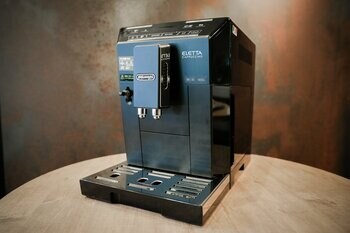 【札幌・最新デートスポット】ホテルの上質な空間×本格カフェの味わい。手作りペアリング専門店『工房Smith京王プラザホテル札幌店』が、五感を満たすプレミアムな「おもてなし」を3月4日より開始