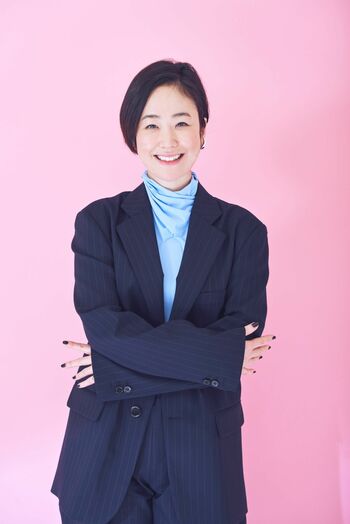 黒木華『イチケイ』でちょっと頑固な刑事裁判官を熱演中！「竹野内さんの存在は大きかった」