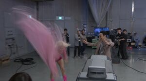 ZAZY イヤミなやつ→いいやつへのキャラ変を目指し笑顔のアピールも、最後はピンクの衣装を脱ぎ捨て大暴走『マルコポロリ！』