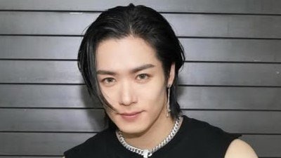 川村壱馬 “スタイル抜群”な父とのツーショット公開！親子愛伝わるコーデで映画館へ「しっかり零様のTシャツ着てる」「パパ初登場ですね！」