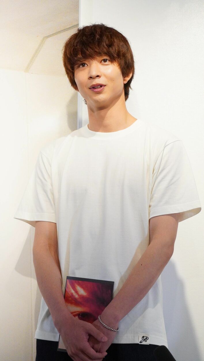 鈴木仁 23歳の誕生日に「挑戦して楽しみつつ、自立した人間になっていきたい」