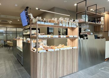 オフィスビル「クロスベース渋谷」にベーカリー＆カフェ「トラスパレンテ キアラ」が9月14日(月)オープン