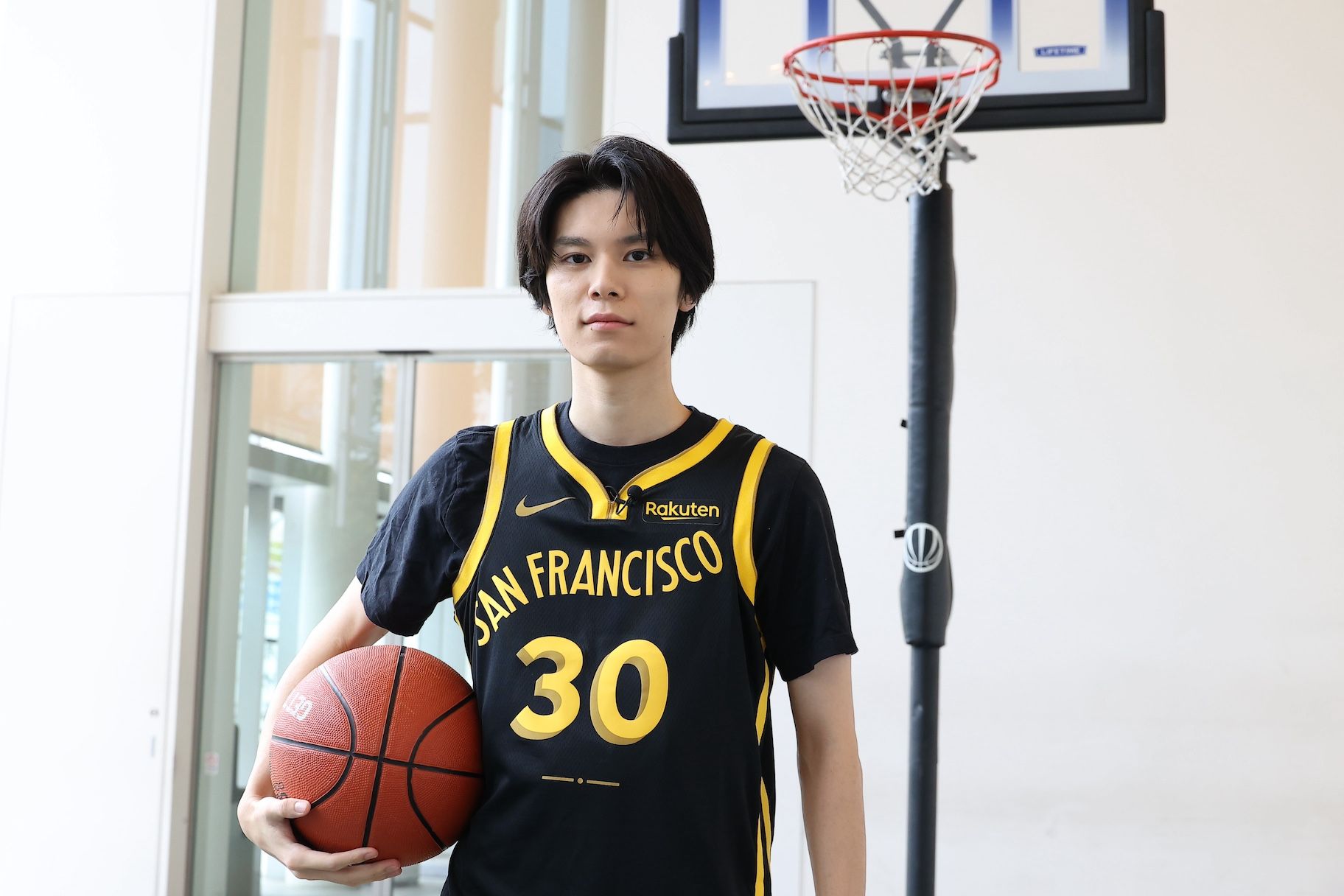 萩原利久 プライベート観戦したNBAの試合が90万円だったと判明！冠番組