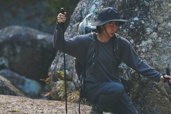 【 ZANEARTS 】登山頻度が高く、衣服の買い替えサイクルの早い登山者の悩みを「 ヤコT 」が解決します。