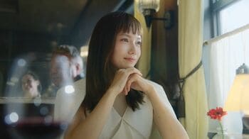 宮﨑あおい“最高難度の涙”を一発成功　岡田将生のバイオリン演奏にプロが太鼓判