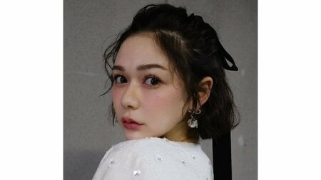 村重杏奈 父顔出しの幼少期2Sに「変わってない」と反響！“まるで腹話術”なぷっくり頬が愛らしいショットに「もう村重さんの顔してる」「面影がある」