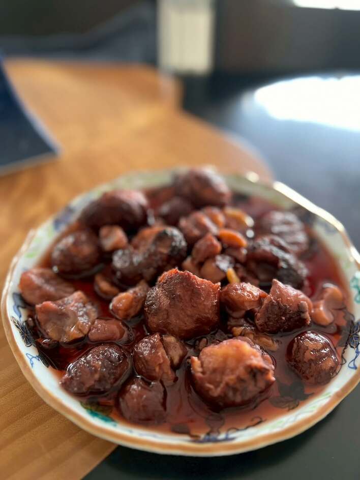 【画像】「こんなんですわ笑」真矢ミキが披露した“隕石”のようなスイーツを見る