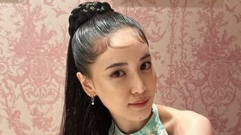 藤井夏恋　黒髪ポニーテール姿&美背中を公開　E-girls/Happiness 時代のエピソードに「今思うと凄かった」