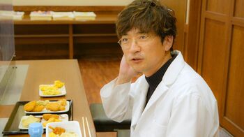 国分太一 「子どもが開けやすいように」うどんチェーンとのコラボで見せたアイデアマンの一面