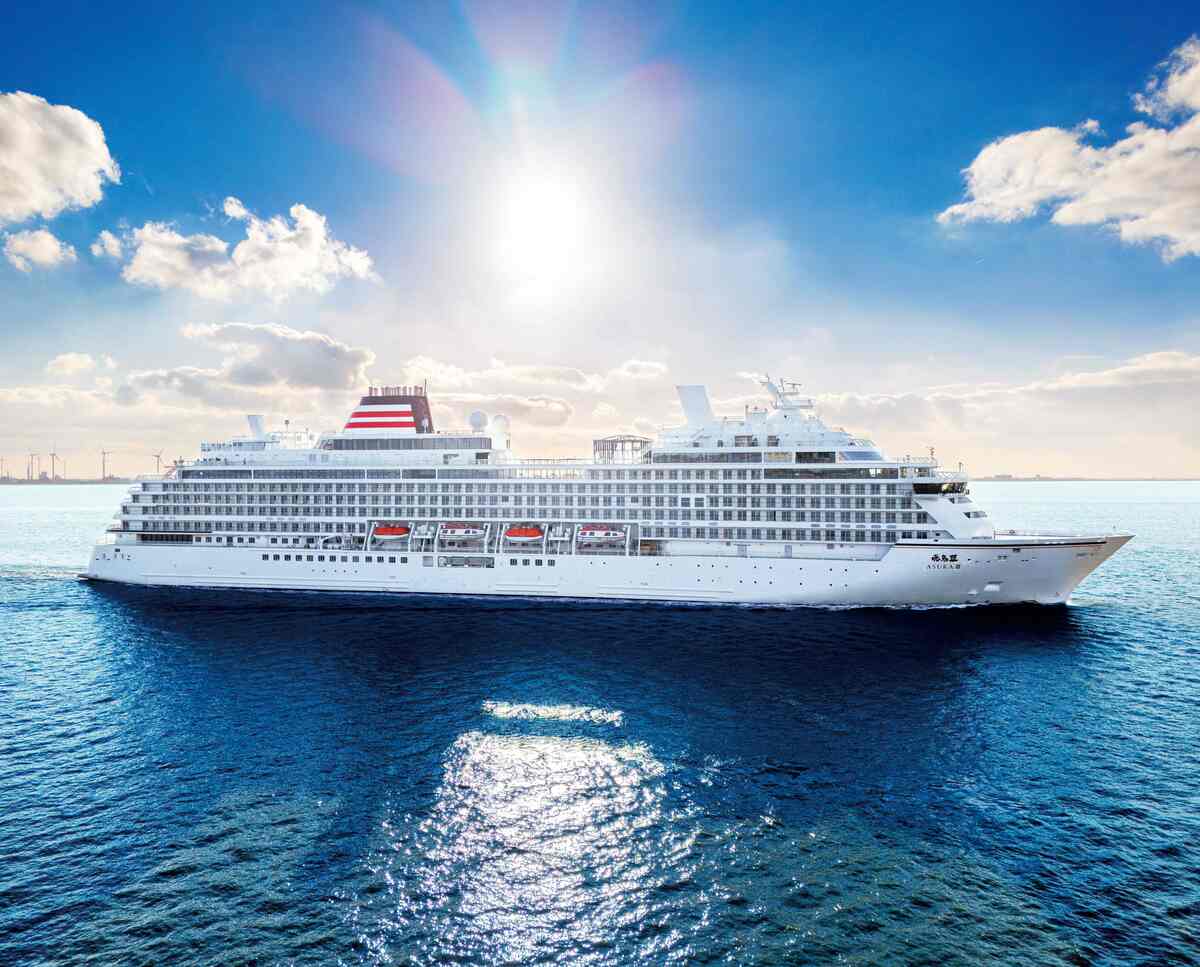 ロイヤル コペンハーゲン】横浜港大さん橋国際客船ターミナルの